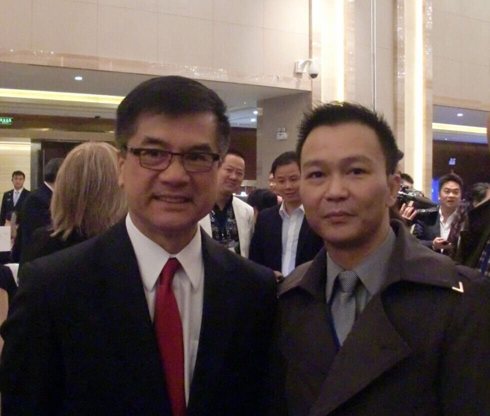 With Gary Locke, the 10th United States Ambassador to China